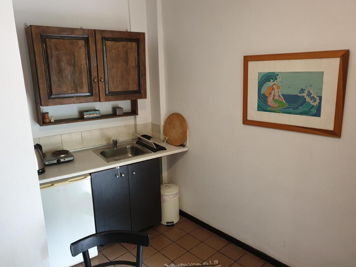 Chris Αpartments Old Town Apartment Rhodes City ภายนอก รูปภาพ